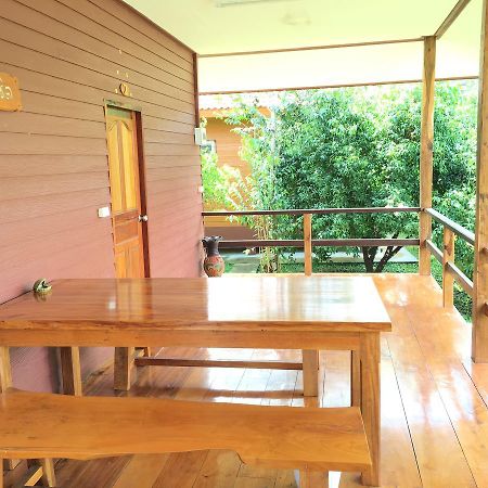 Baan Suan Kru Kob Hotel Ban Ko Maphang Exterior photo