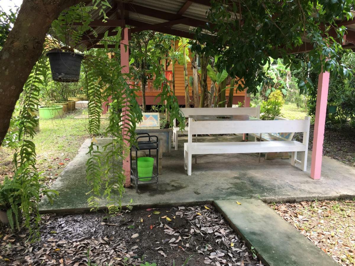 Baan Suan Kru Kob Hotel Ban Ko Maphang Exterior photo